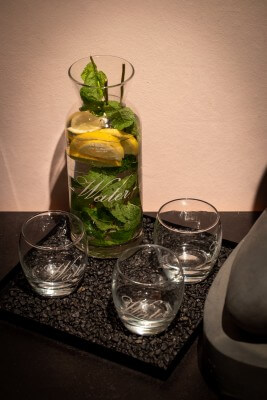 Hyaluron vitality treatment